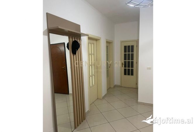 Shtepi me qera 2+1 ne Tirane - 600 Euro