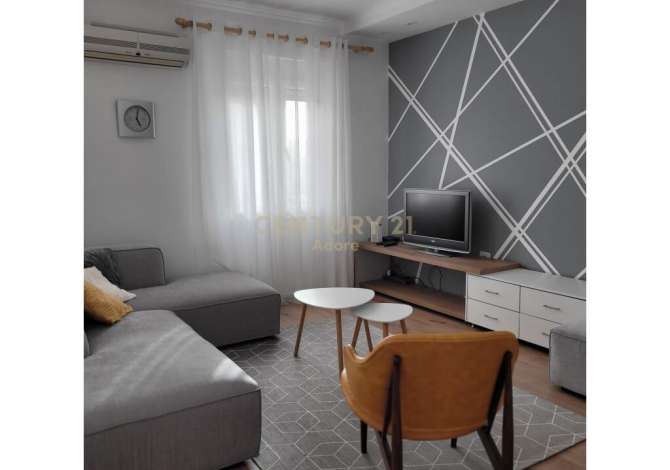 Shtepi me qera 2+1 ne Tirane - 750 Euro