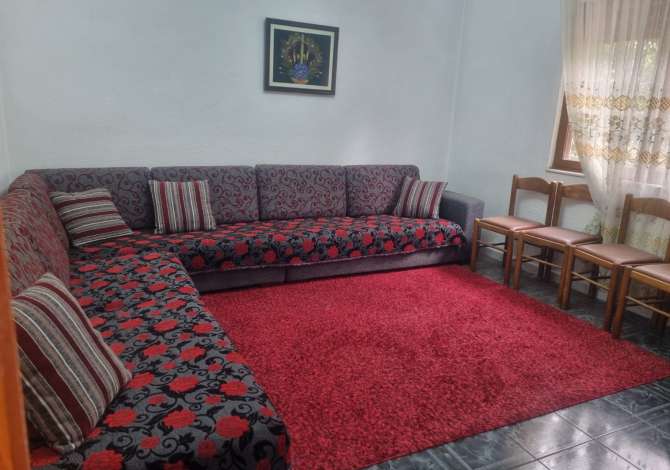 Shtepi me qera 4+1 ne Tirane - 45,000 Leke