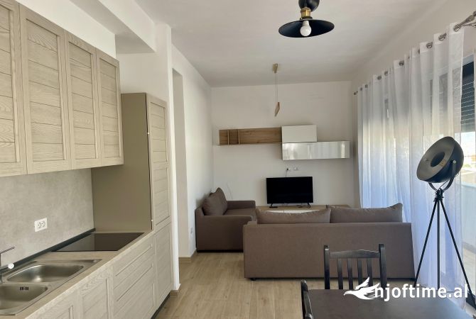 Shtepi me qera 3+1 ne Tirane - 750 Euro