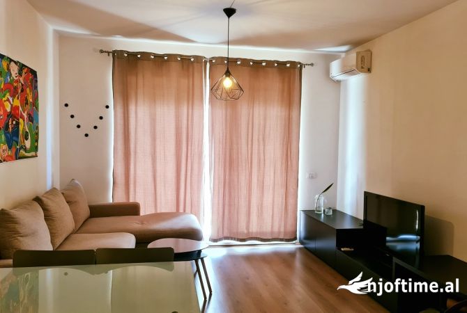 Shtepi ne shitje 1+1 ne Tirane - 129,000 Euro