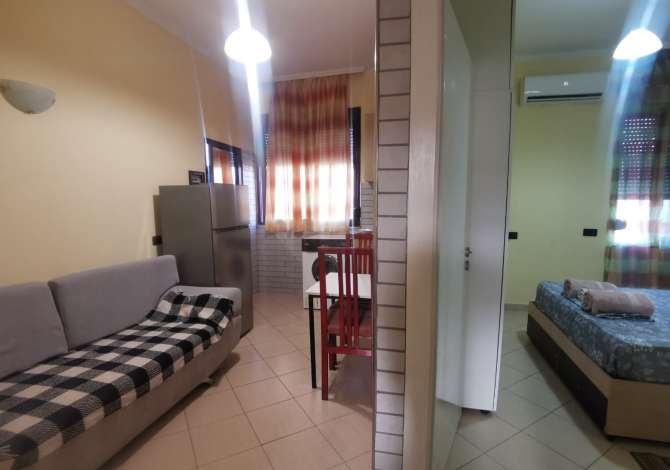 Shtepi me qera 1+1 ne Tirane - 390 Euro