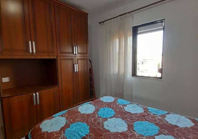 Shtepi me qera 1+1 ne Tirane - 48,000 Leke