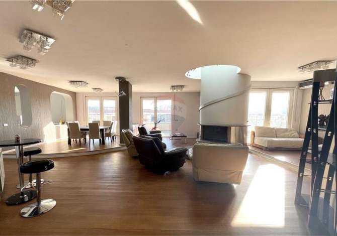 Casa in vendita 6+1 a Tirana - 420,000 Euro