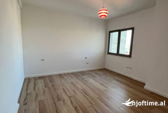 Shtepi ne shitje 1+1 ne Tirane - 149,999 Euro