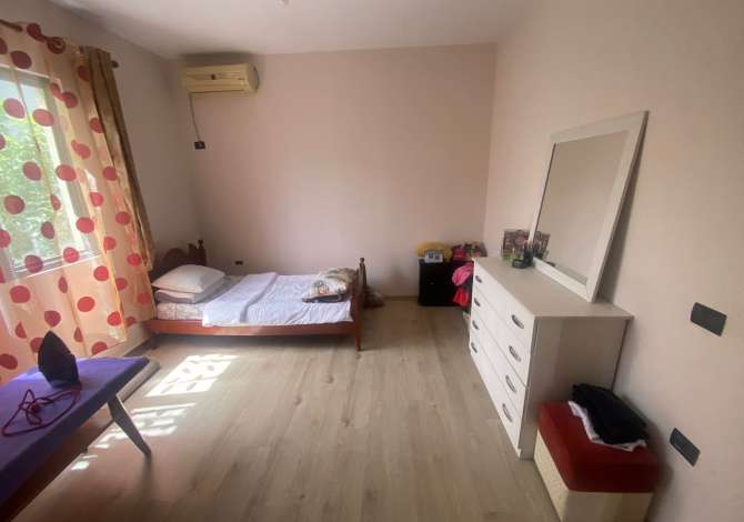 Shtepi ne shitje 2+1 ne Tirane - 150,000 Euro