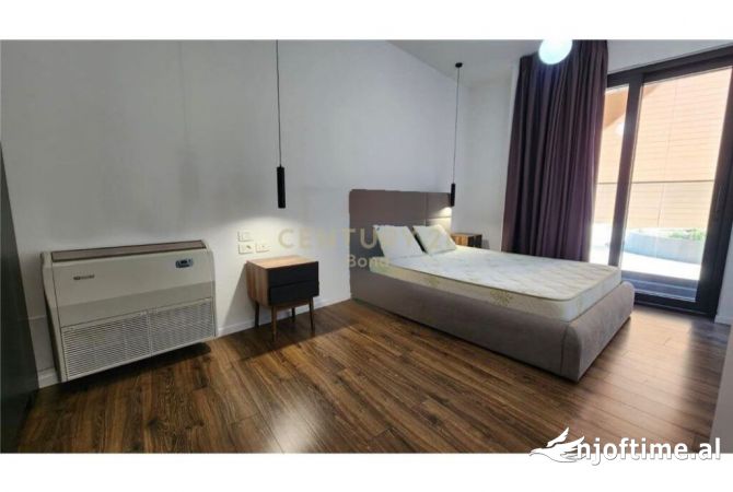 Shtepi me qera 2+1 ne Tirane - 1,300 Euro