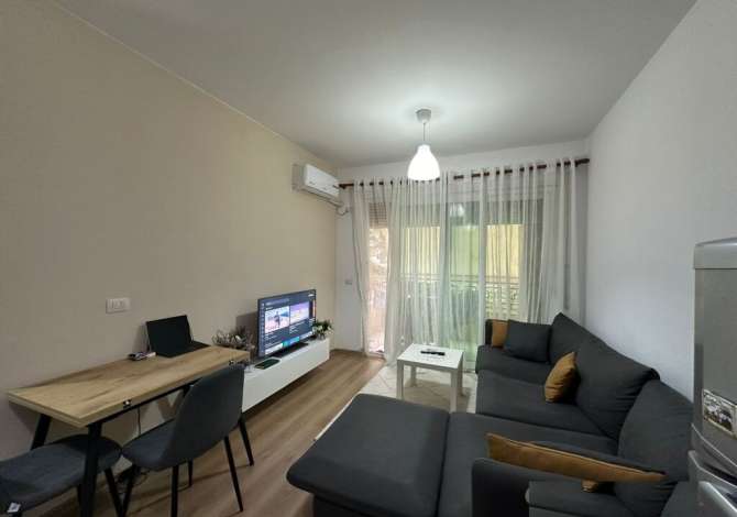 Shtepi me qera 1+1 ne Tirane - 600 Euro