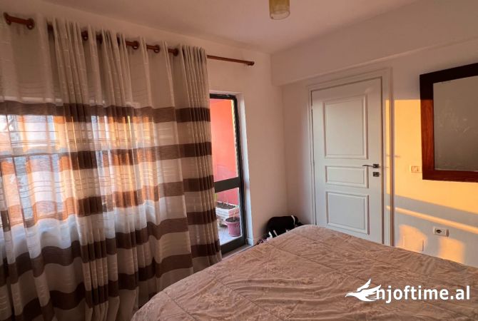 Shtepi me qera 2+1 ne Tirane - 500 Euro