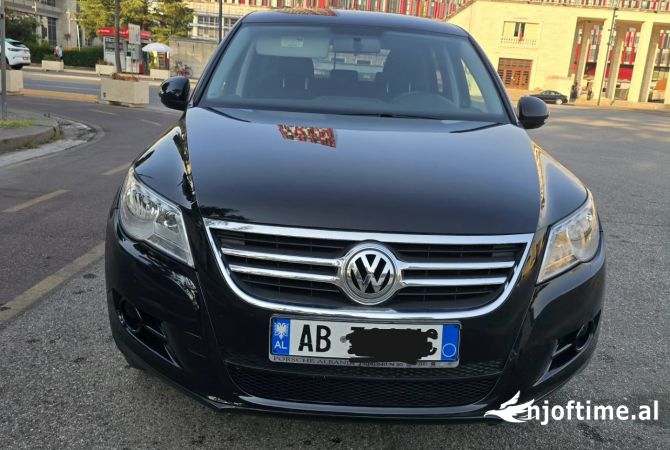 Auto in Vendita  a Tirana - 7,900 Euro