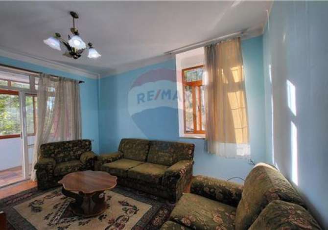 House for Rent 2+1 in Tirana - 30,000 Leke