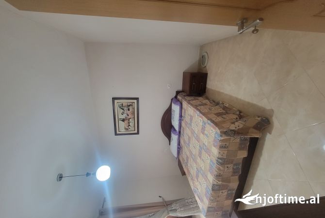 Shtepi me qera 1+1 ne Tirane - 450 Euro