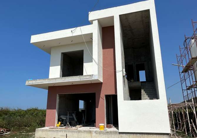 Shtepi ne shitje 3+1 ne Durres - 250,000 Euro