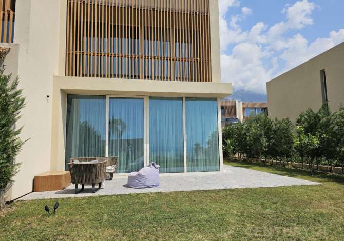 House for Sale 2+1 in Vlora - 980,000 Euro