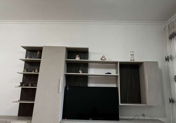 Shtepi me qera 2+1 ne Tirane - 500 Euro