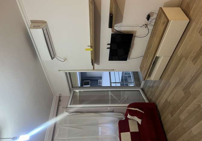 Shtepi me qera 2+1 ne Tirane - 450 Euro