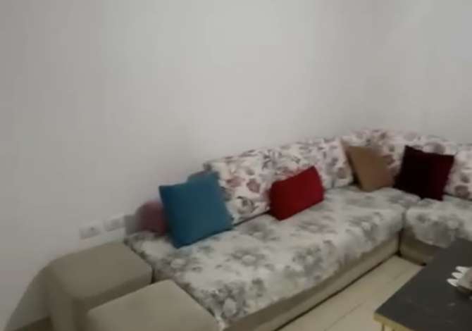 Shtepi me qera 2+1 ne Tirane - 500 Euro