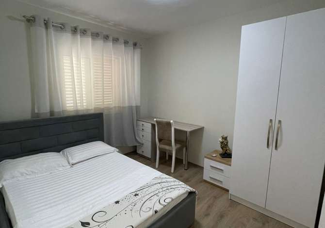 Shtepi me qera 2+1 ne Tirane - 750 Euro