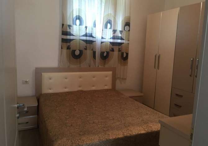 Shtepi me qera 1+1 ne Tirane - 300 Euro