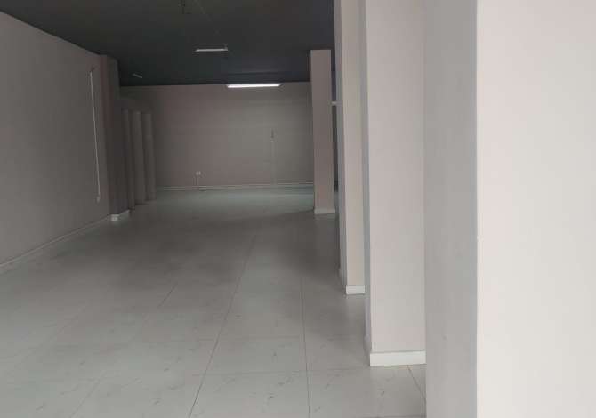 Business Property for Rent 1+1 in Tirana - 1,500 Euro