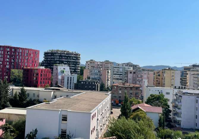 Ambjent biznesi ne shitje 5+1 ne Tirane - 1,800,000 Euro