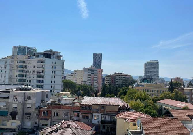 Ambjent biznesi ne shitje 5+1 ne Tirane - 1,800,000 Euro