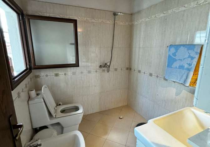 Shtepi me qera 2+1 ne Tirane - 850 Euro