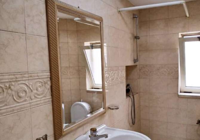 Shtepi me qera 1+1 ne Tirane - 450 Euro