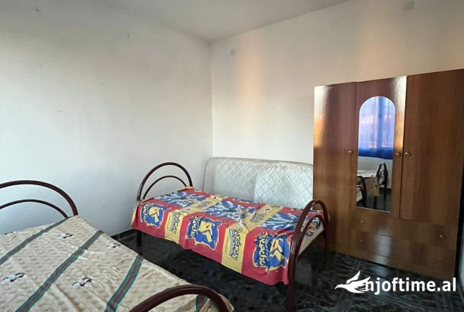 Shtepi me qera 2+1 ne Tirane - 400 Euro