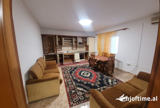 Shtepi me qera 3+1 ne Tirane - 600 Euro