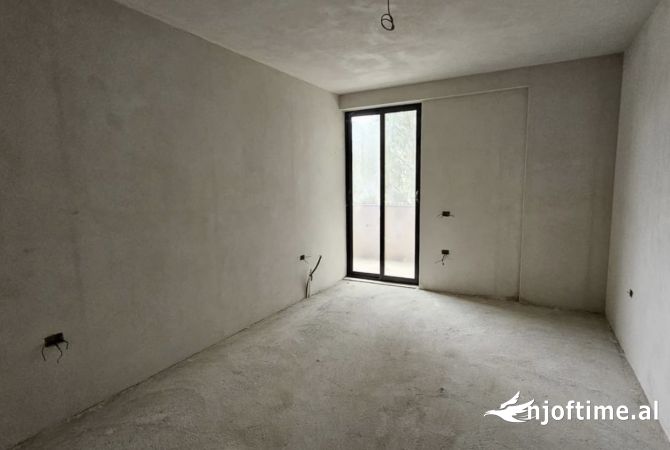 Shtepi ne shitje 2+1 ne Tirane - 115,000 Euro