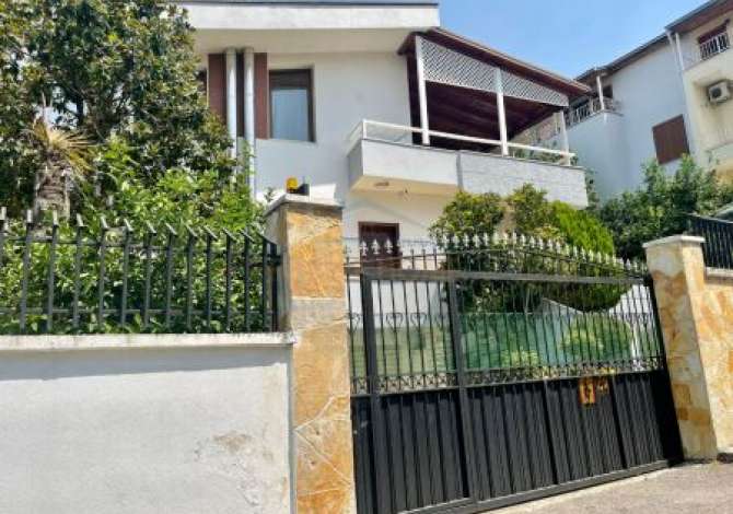 Shtepi ne shitje 4+1 ne Tirane - 700,000 Euro