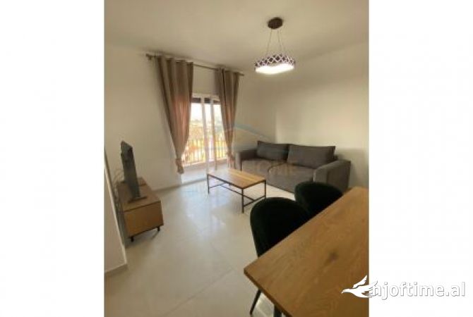 Shtepi me qera 1+1 ne Tirane - 600 Euro