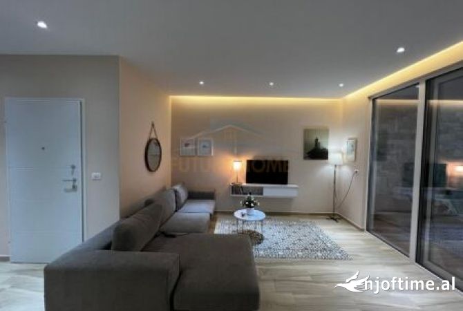 Shtepi ne shitje 1+1 ne Durres - 195,000 Euro