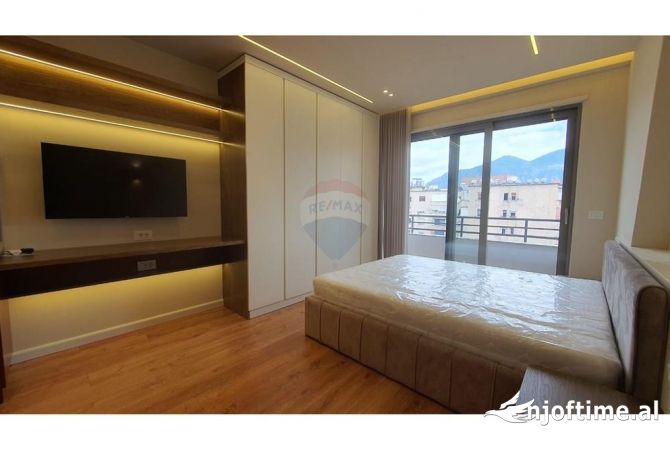 Shtepi me qera 1+1 ne Tirane - 500 Euro