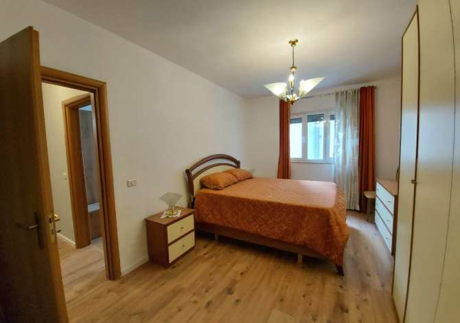 Shtepi me qera 2+1 ne Tirane - 530 Euro