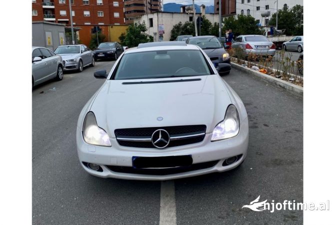 Makina ne shitje  ne Tirane - 6,800 Euro