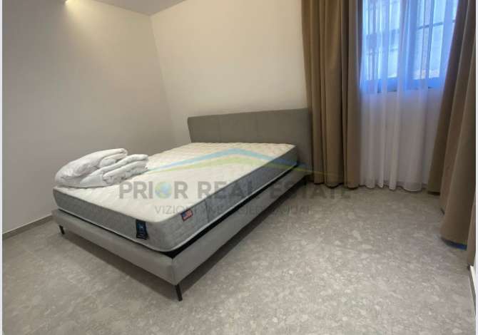 Shtepi me qera 2+1 ne Tirane - 1,200 Euro