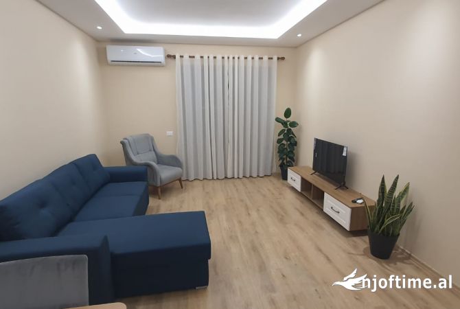 Shtepi me qera 1+1 ne Tirane - 600 Euro