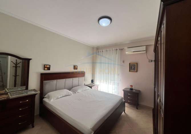 Shtepi me qera 2+1 ne Tirane - 850 Euro