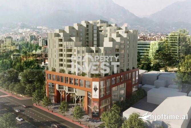 Ambiente Commerciale in Vendita 3+1 a Tirana - 420,000 Euro