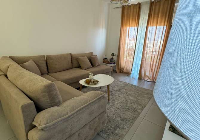 Shtepi me qera 1+1 ne Tirane - 450 Euro