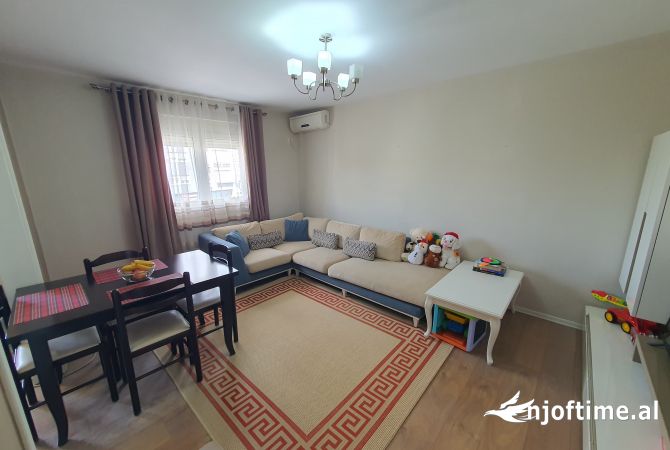 Casa in vendita 1+1 a Tirana - 75,000 Euro