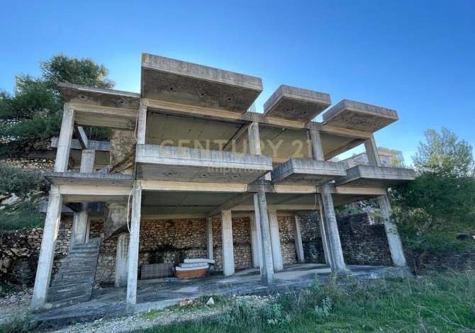 Shtepi ne shitje 2+1 ne Sarande - 1,400,000 Euro