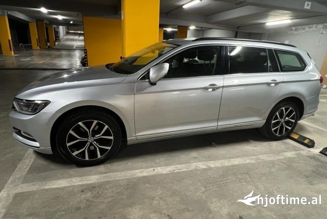 Auto in Vendita  a Tirana - 15,000 Euro