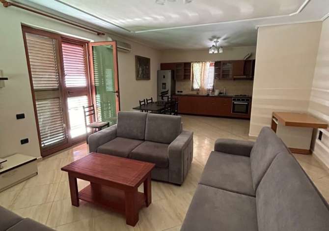 Casa in affitto 3+1 a Tirana - 50,000 Leke