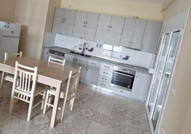 Casa in affitto 3+1 a Tirana - 400 Euro