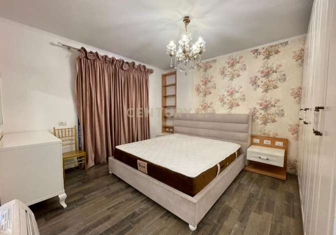 Shtepi me qera 2+1 ne Tirane - 950 Euro