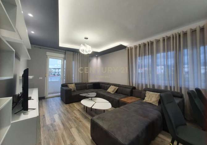Casa in vendita 3+1 a Tirana - 315,000 Euro