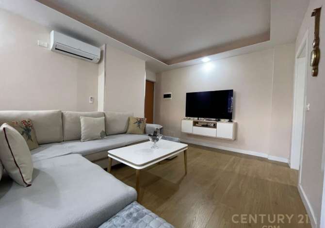 House for Rent 1+1 in Tirana - 800 Euro